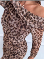 Vestido bardotte animal print