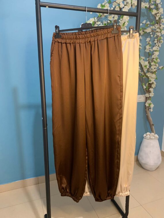Pantalón bombacho raso