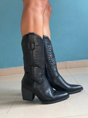 Bota cow negro