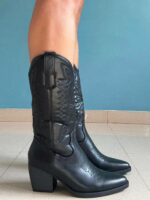 Bota cow negro