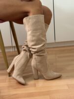 Bota antelina beige caña alta