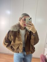 Bomber Antelina pelo en el cuello