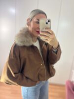 Bomber Antelina pelo en el cuello