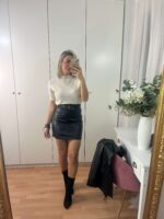 Falda polipiel detalle cinturón