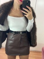 Falda polipiel cinto