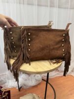 Bolso cuadrado flequitos piel vuelta