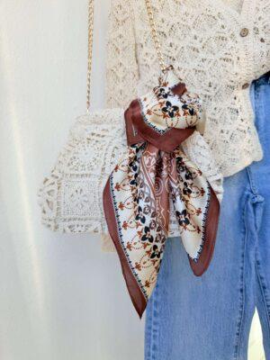 Pañuelo tonos marrones