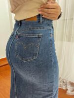 Falda denim detalle