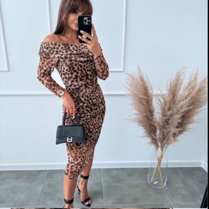 Vestido bardotte animal print