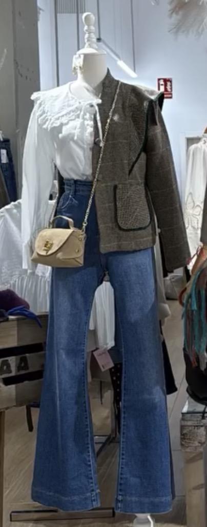 Chaqueta volante terciopelo verde